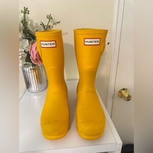 Hunter Vibrant Yellow Waterproof Boots